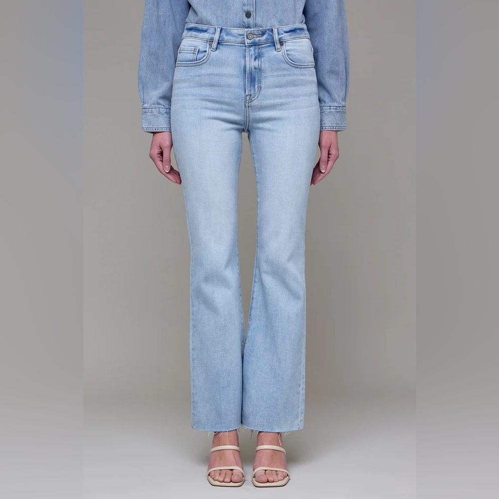 Hidden Los Angeles NEW Light Wash Jeans Bootcut Inside Slit High Waist Size 30 - Picture 2 of 10